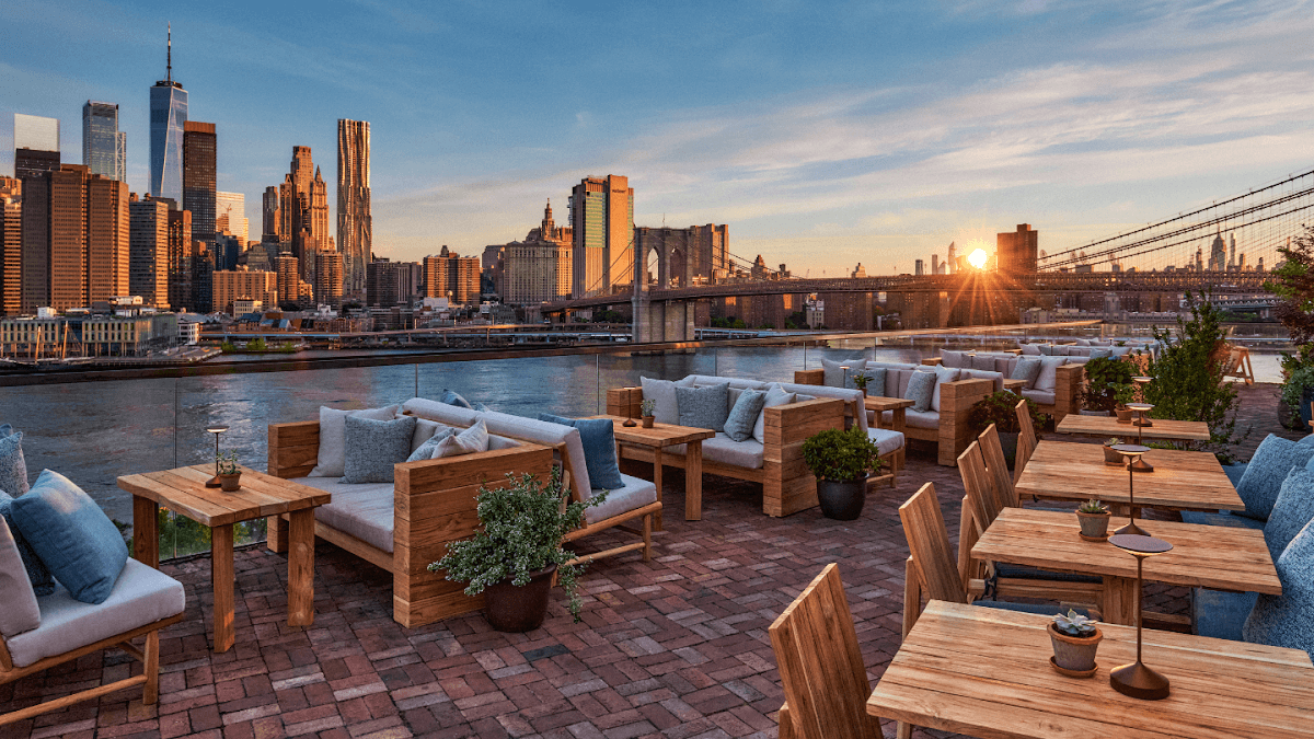 Harriet's Rooftop, Restaurant restaurant in Brooklyn Heights