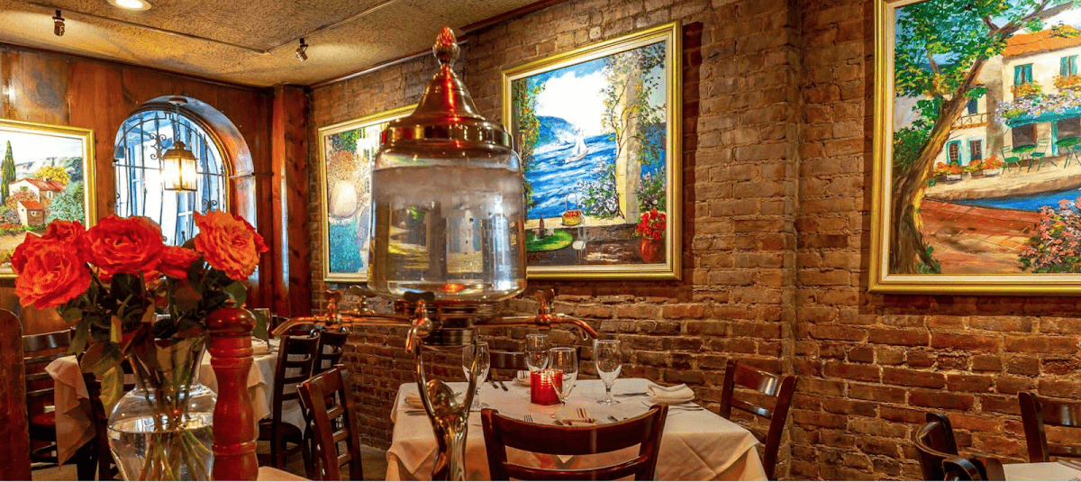 Le Rivage, French restaurant in Midtown