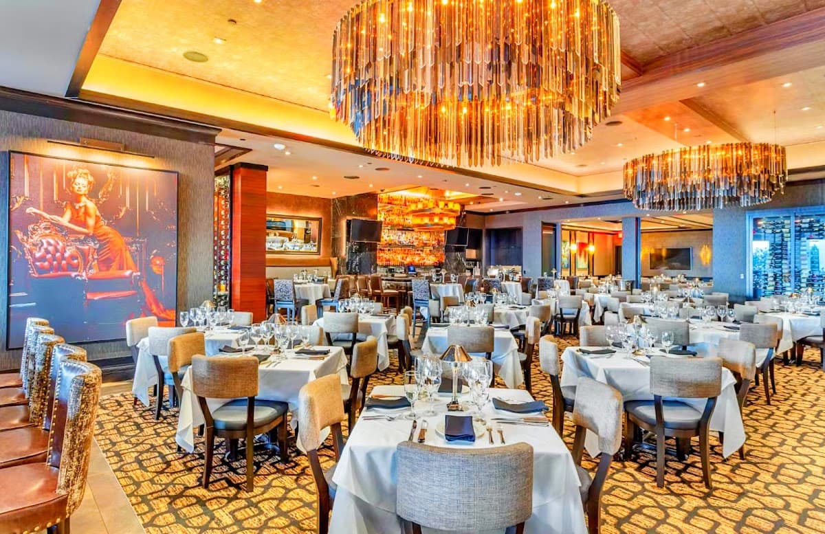 Mastro's Steakhouse, Steakhouse restaurant in Midtown West