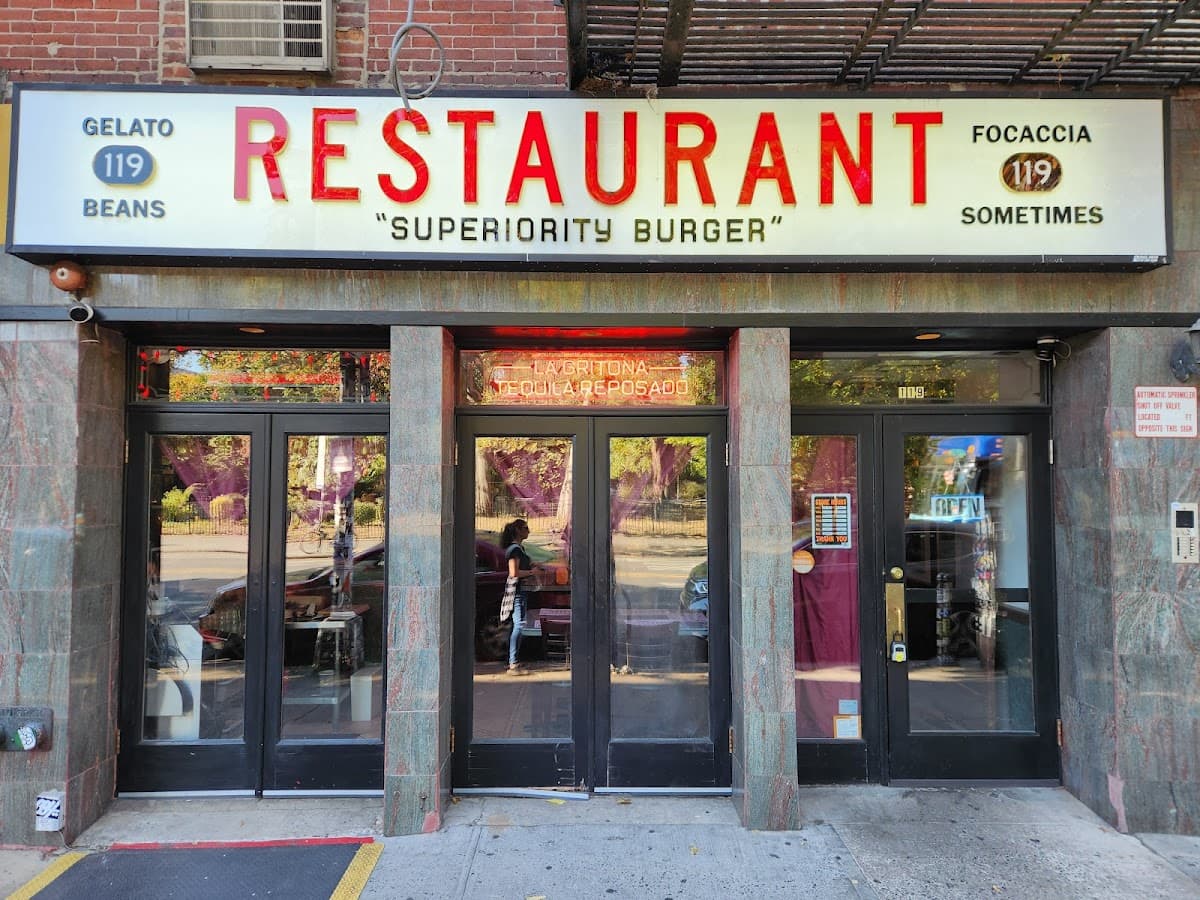 Superiority Burger, Vegetarian restaurant in East Village