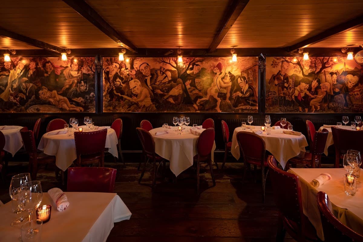 Waverly Inn, American restaurant in West Village